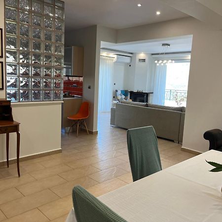 Bay View Apartment Chania  Buitenkant foto