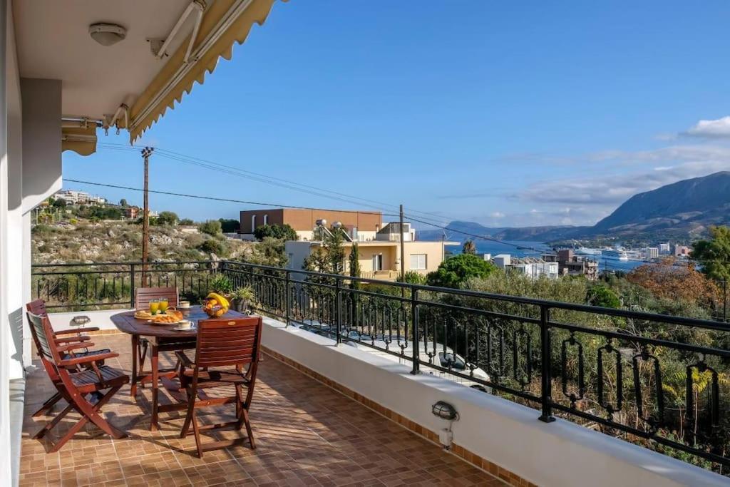 Bay View Apartment Chania  Buitenkant foto